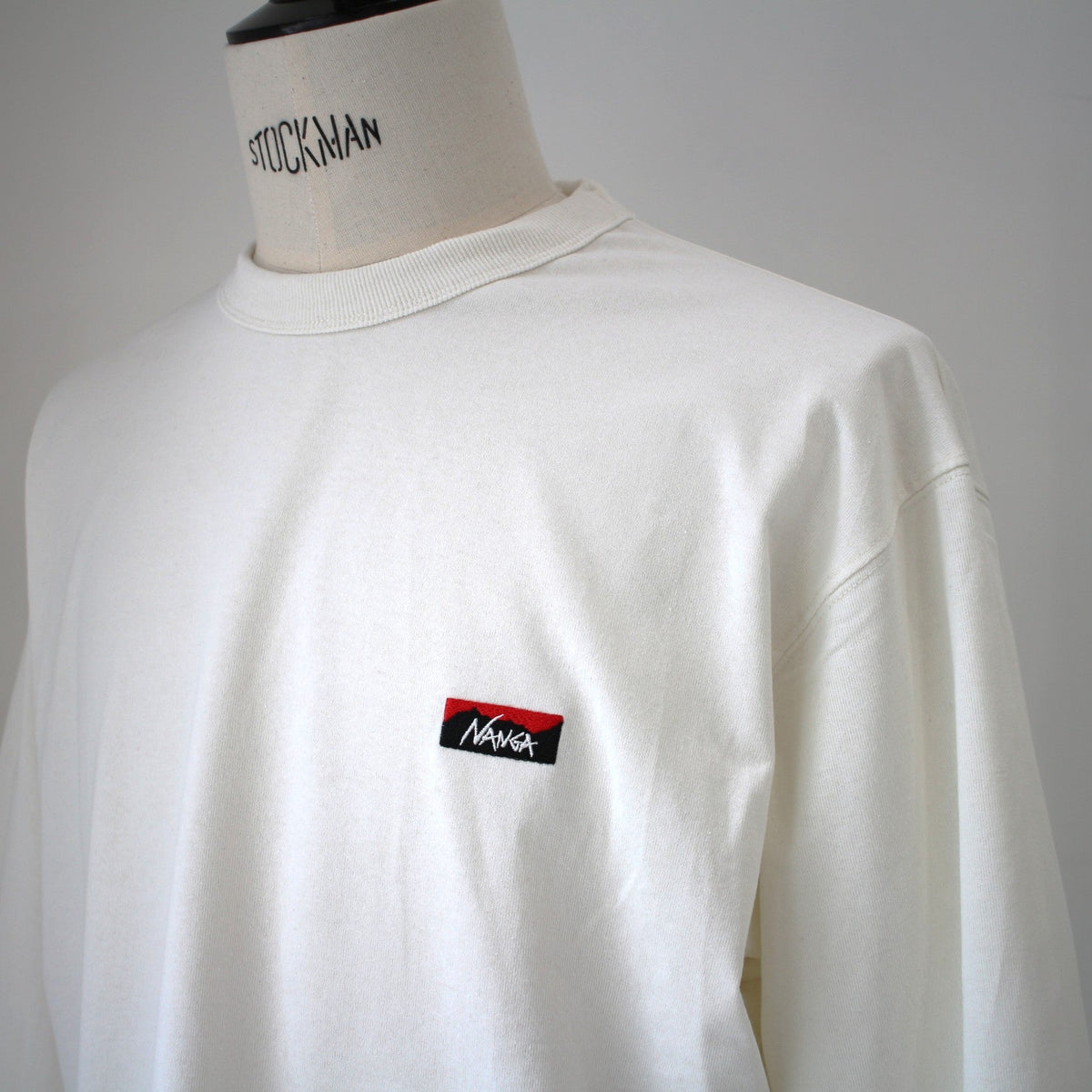 ECO HYBRID BOX LOGO EMBROIDERY L/S TEE(UNISEX)エコハイブリッドボックスロゴエンブロイダリーロングスリーブティー