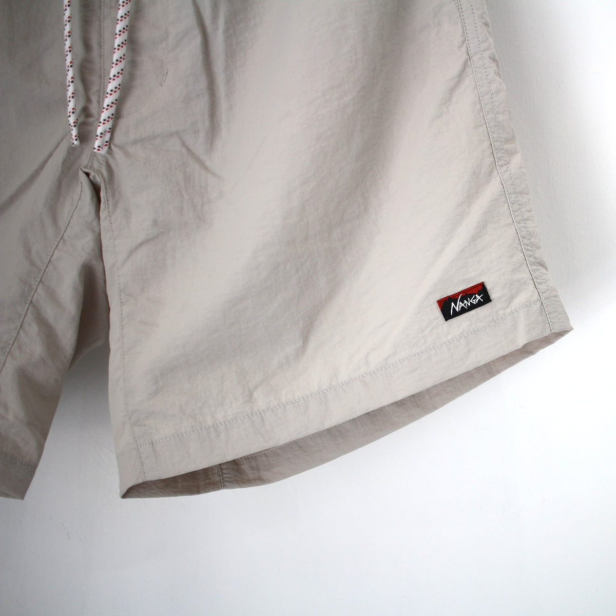 NYLON TUSSER EASY SHORTS(ナイロンタッサーイージーショーツ)