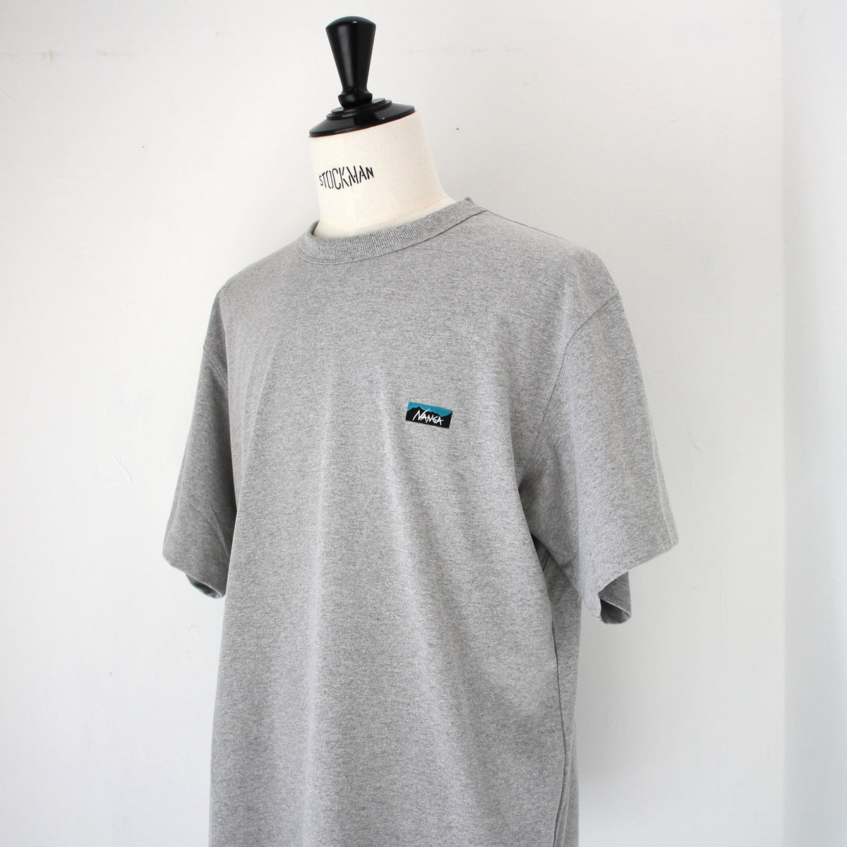 NANGA Through Craftsmanship TEE(ナンガスルークラフトマンシップTシャツ)