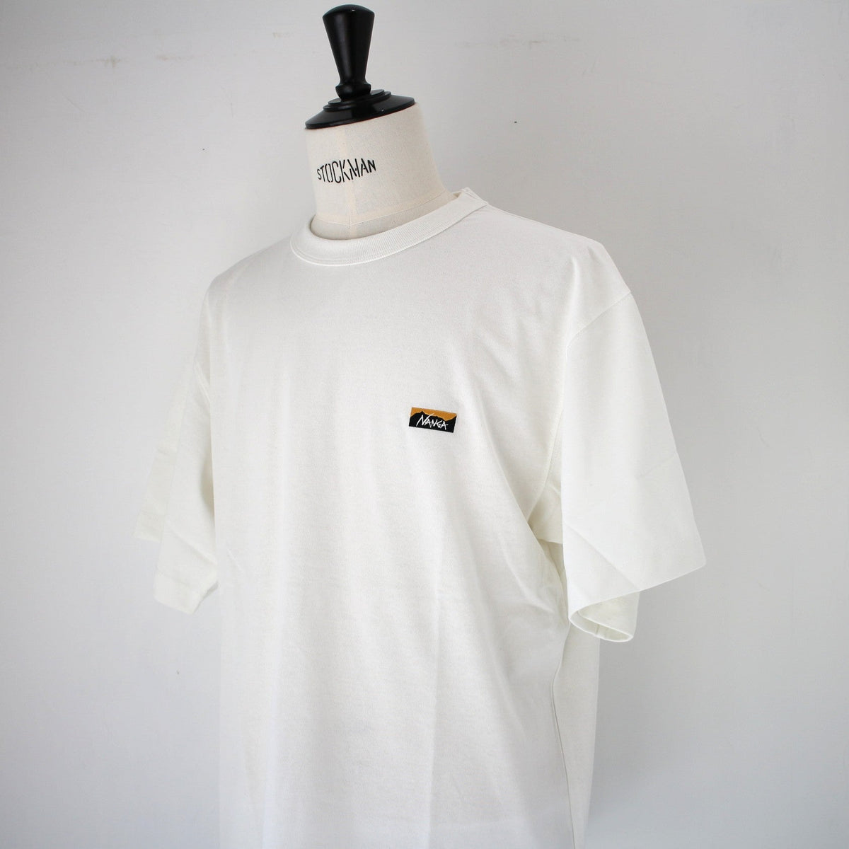 NANGA Through Craftsmanship TEE(ナンガスルークラフトマンシップTシャツ)