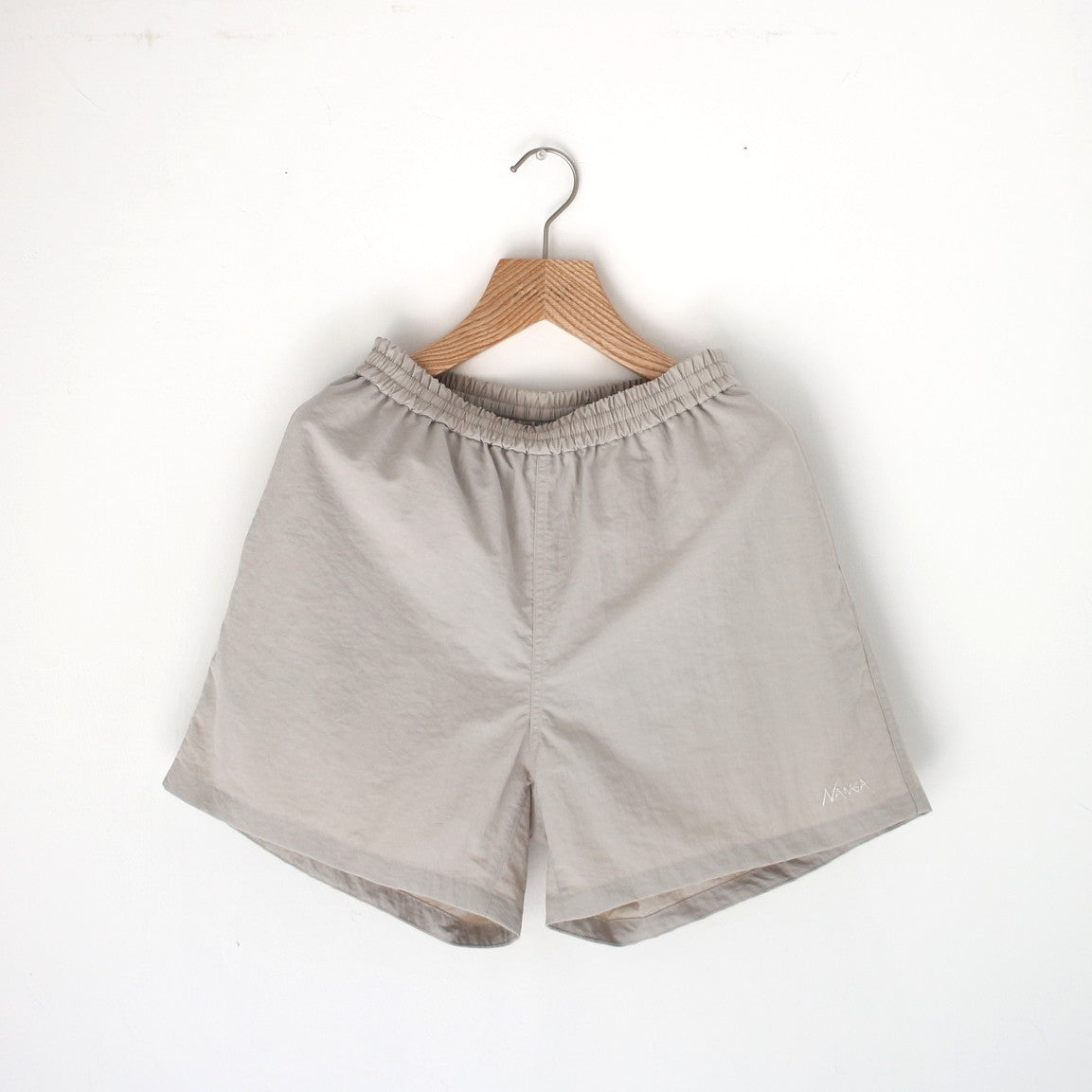 NYLON TUSSER EASY SHORTS W(ナイロンタッサーイージーショーツ ウィメンズ)
