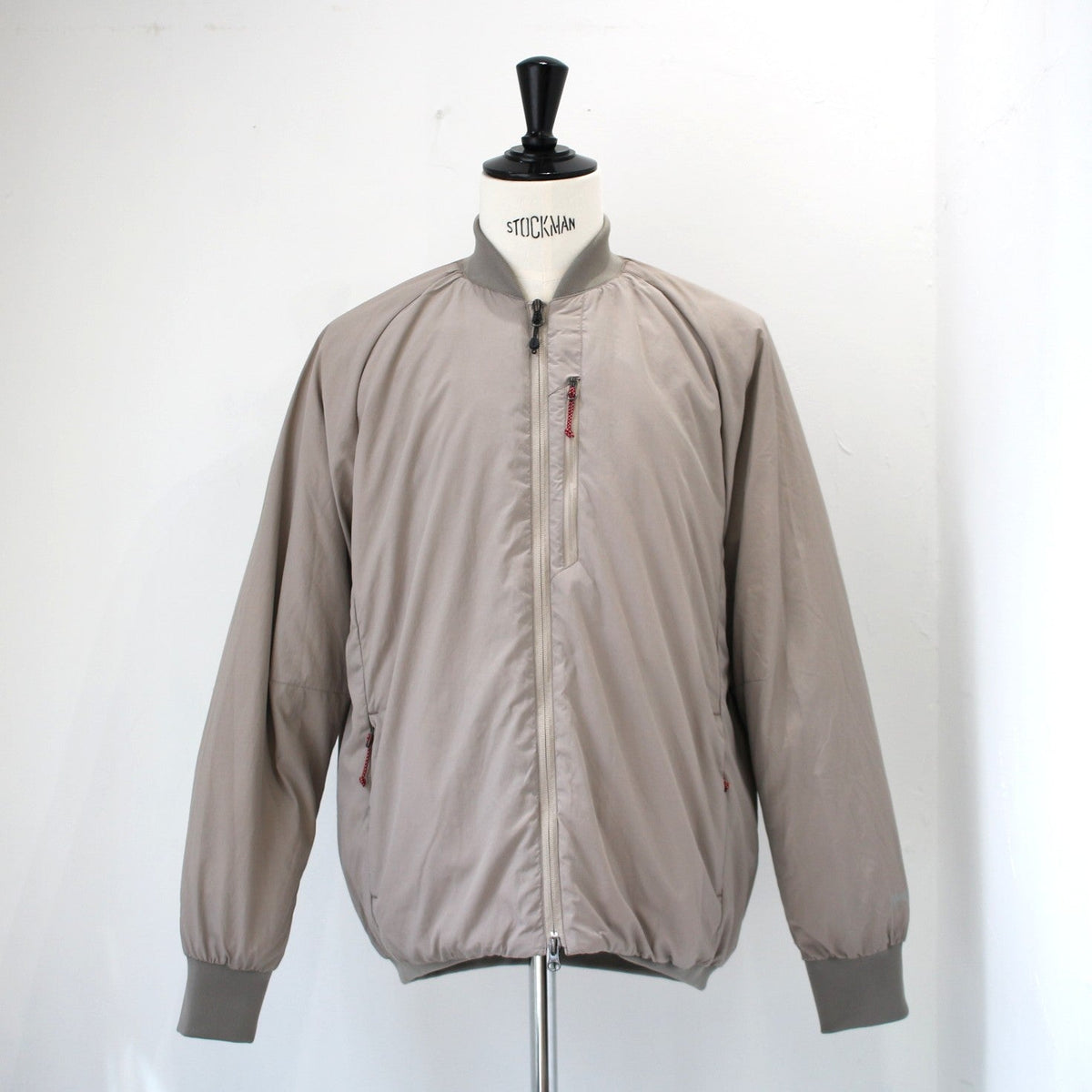 SOFT DOWN VARSITY BLOUSON(MENS)ソフトダウンバーシティブルゾン