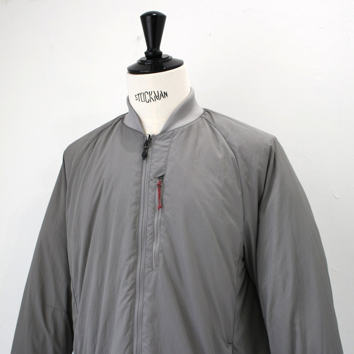 SOFT DOWN VARSITY BLOUSON(MENS)ソフトダウンバーシティブルゾン