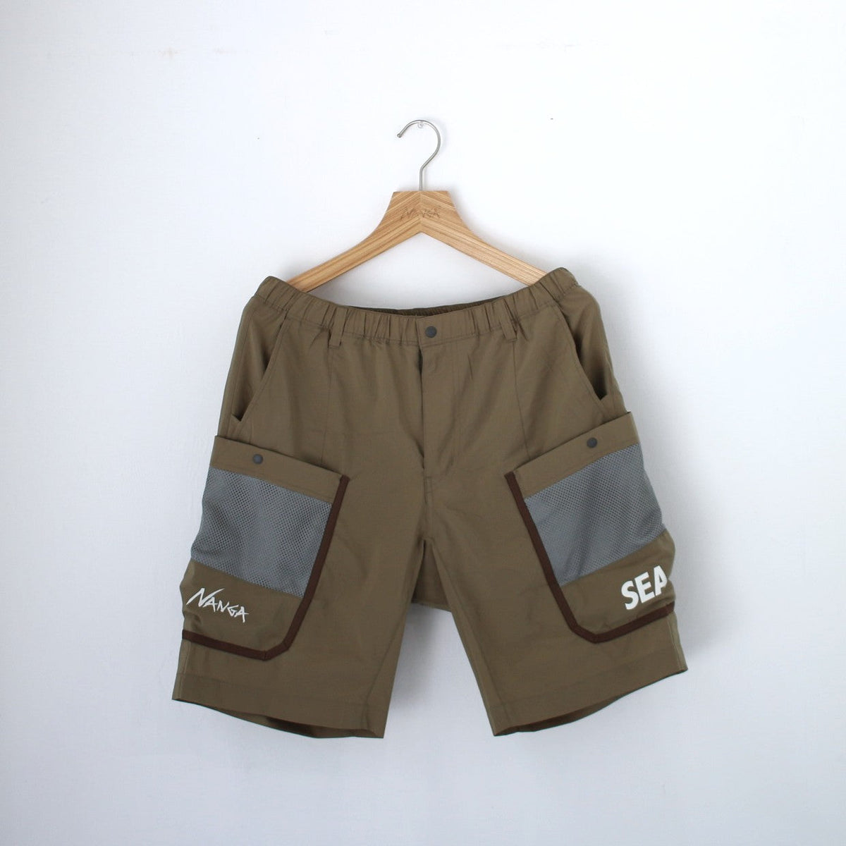 NANGA×WDS PHANTOM GRID CARGO SHORTS